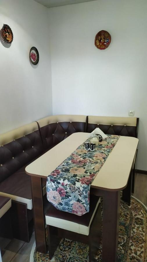 Apartment Near Farkhadskiy Bazar Taskent Exterior foto